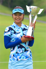 2008年9/5〜9/7に行われた「ゴルフ5レディスプロゴルフトーナメント」にて優勝し、ツアー3勝目を飾りました!!